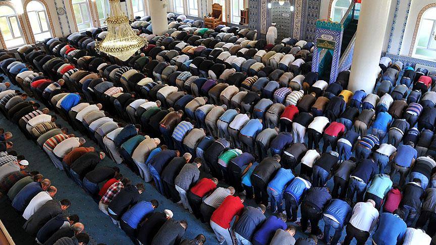 Güneş tutuluyor: Küsuf namazı nasıl kılınır, hangi dua okunur? 7